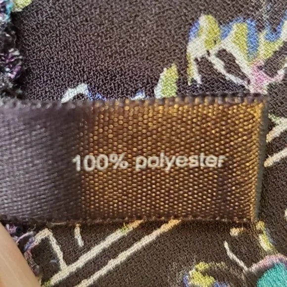 The Limited Asymmetrical Long Sleeve Roll Tab, Large - Picture 8 of 8